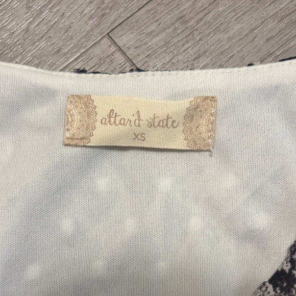 Altar'd State Elegant White Dress. NWT. New with tags!! - Picture 3 of 5